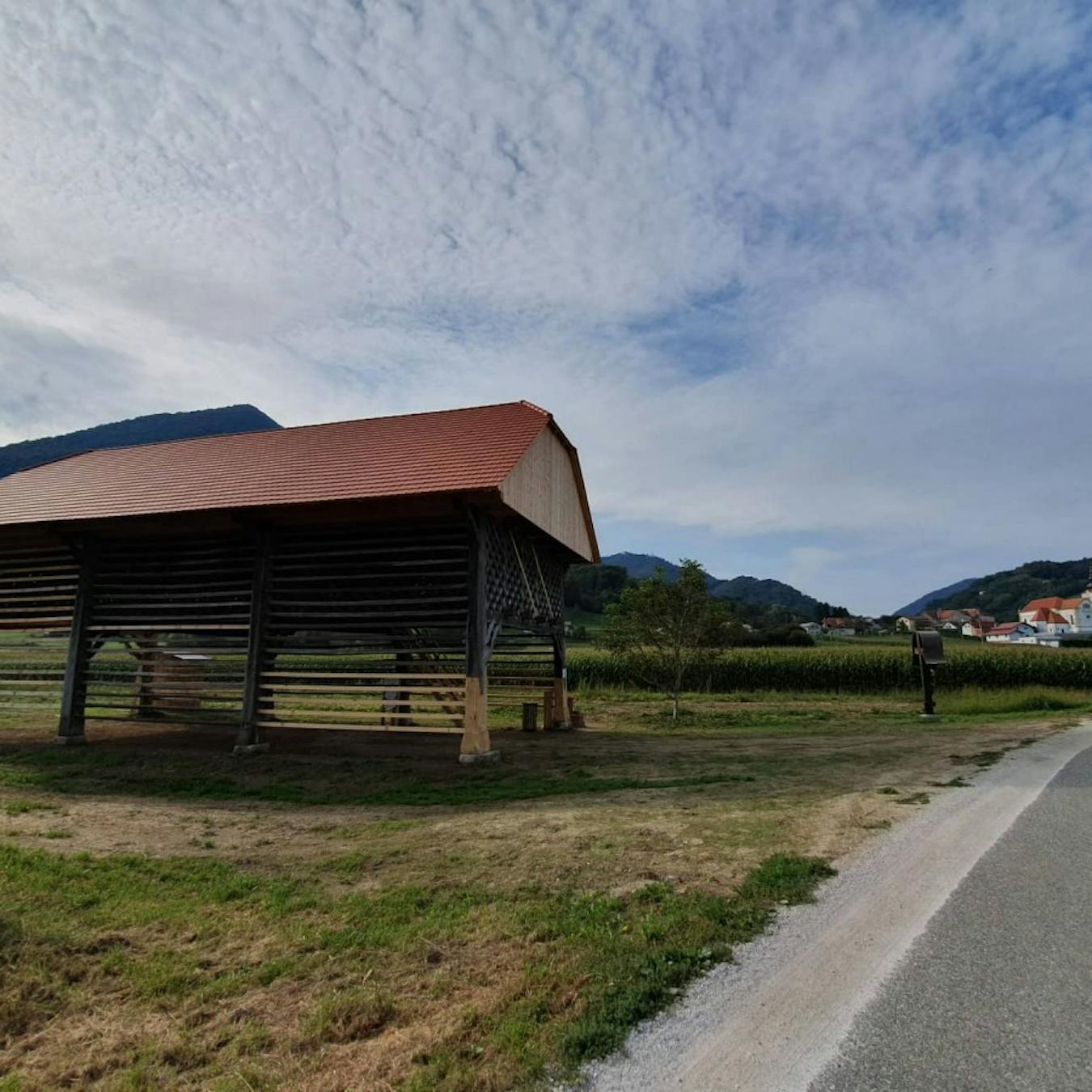 Gabled barn Čreti Poljčane